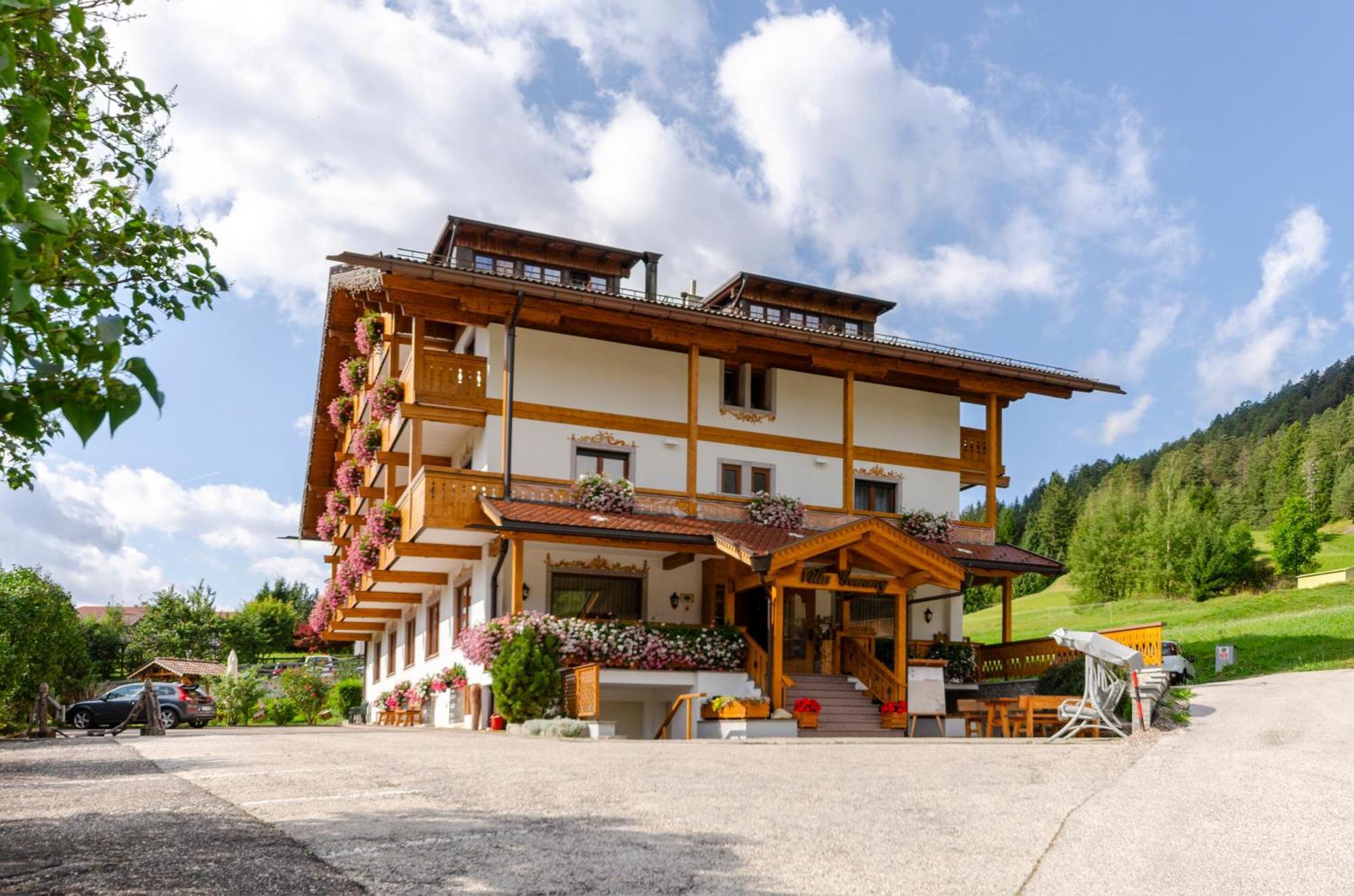 Villa Gemmy Pozza di Fassa Exteriör bild