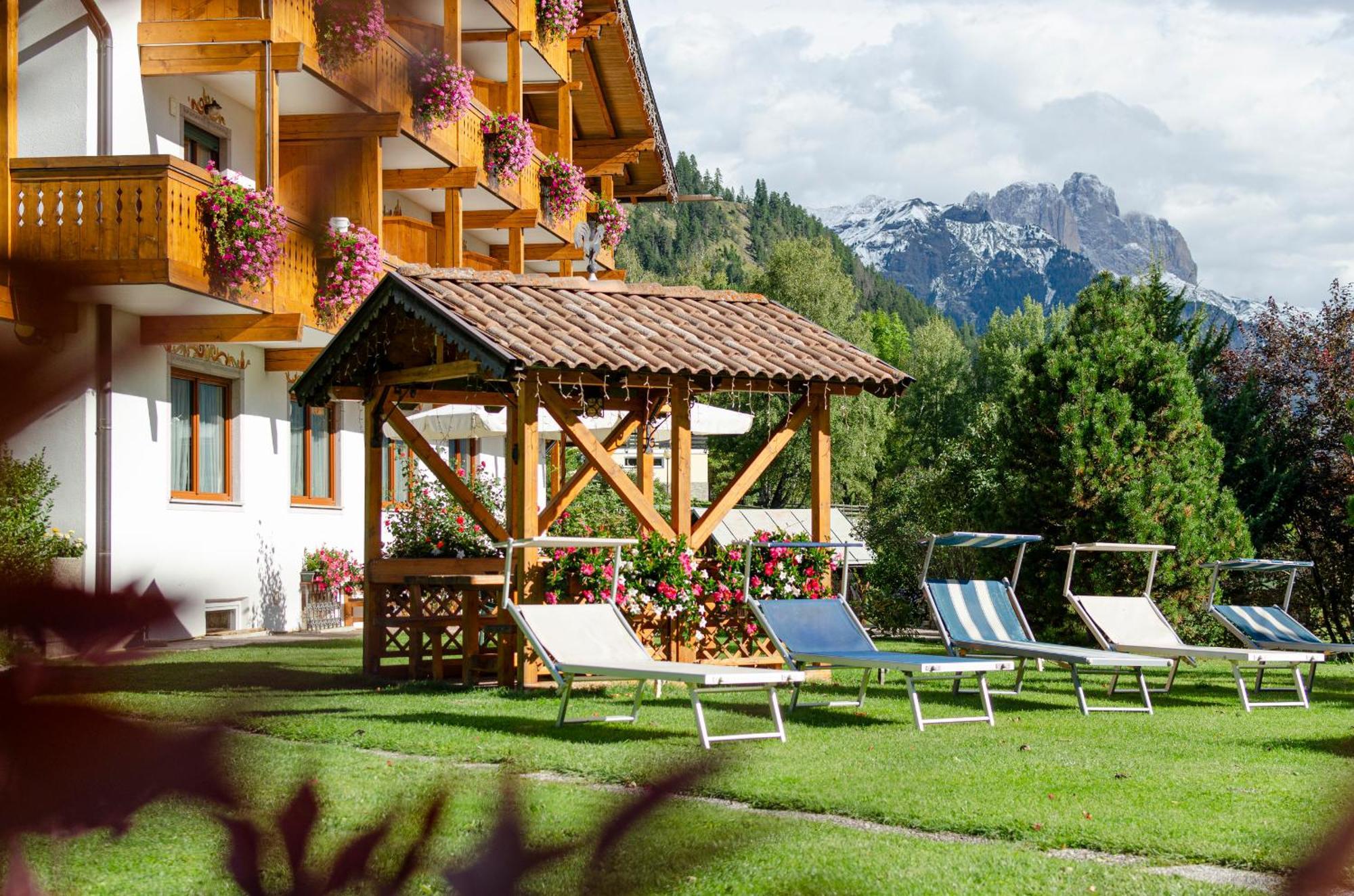 Villa Gemmy Pozza di Fassa Exteriör bild